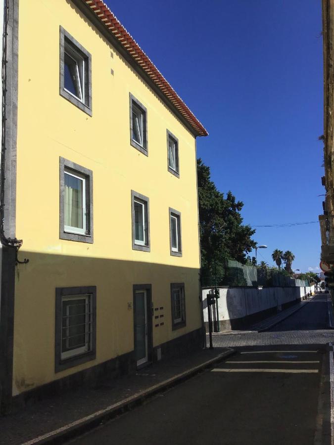 Yellow Flat One Azores ปอนตาเดลกาดา ภายนอก รูปภาพ